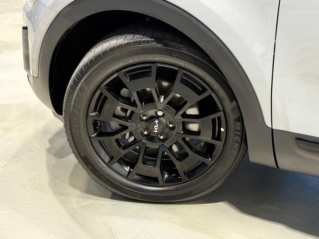 used 2022 Kia Telluride car, priced at $35,099