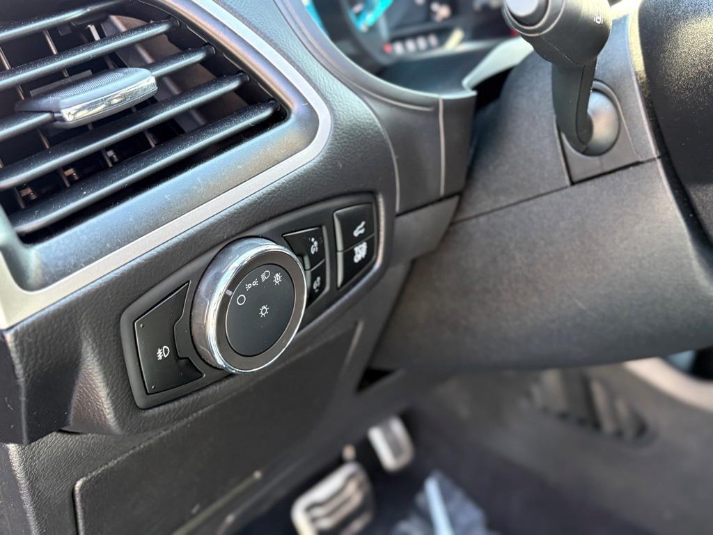 used 2024 Ford Edge car, priced at $33,899