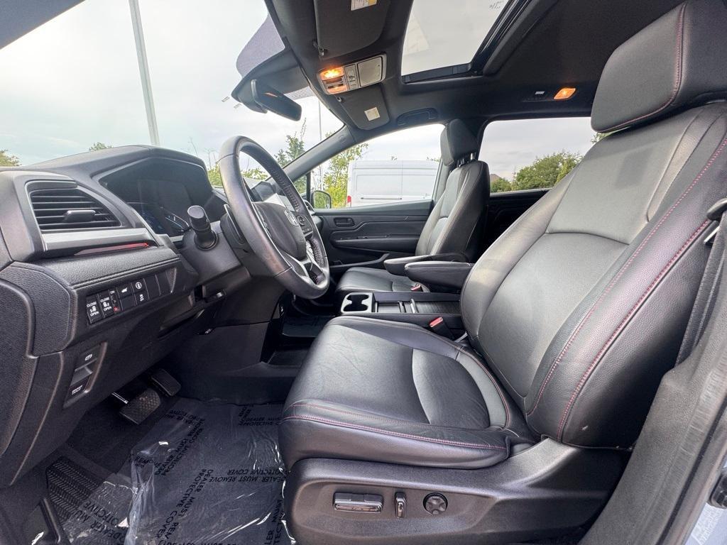 used 2023 Honda Odyssey car, priced at $37,499