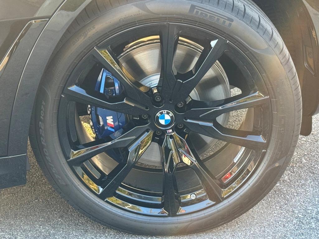 new 2026 BMW X7 car, priced at $99,935