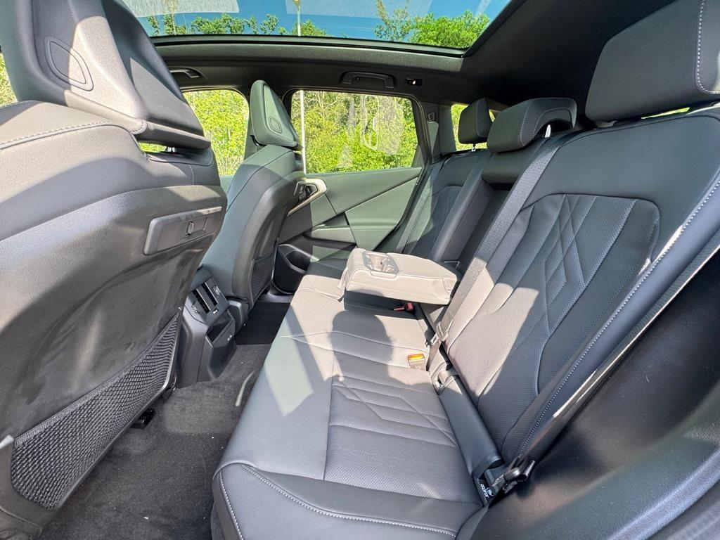 new 2025 BMW X3 car, priced at $53,685