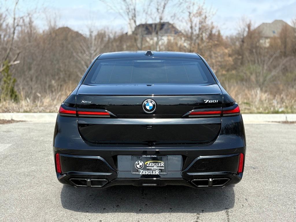 new 2025 BMW 760 car, priced at $133,480