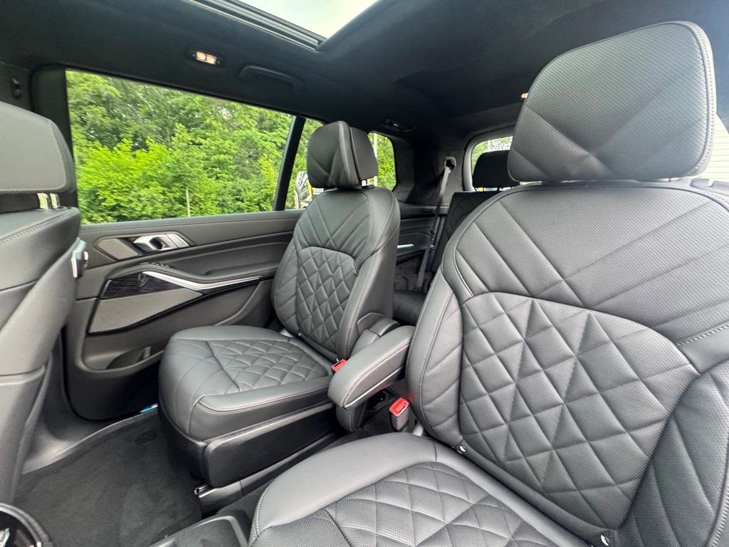 new 2026 BMW X7 car, priced at $98,845