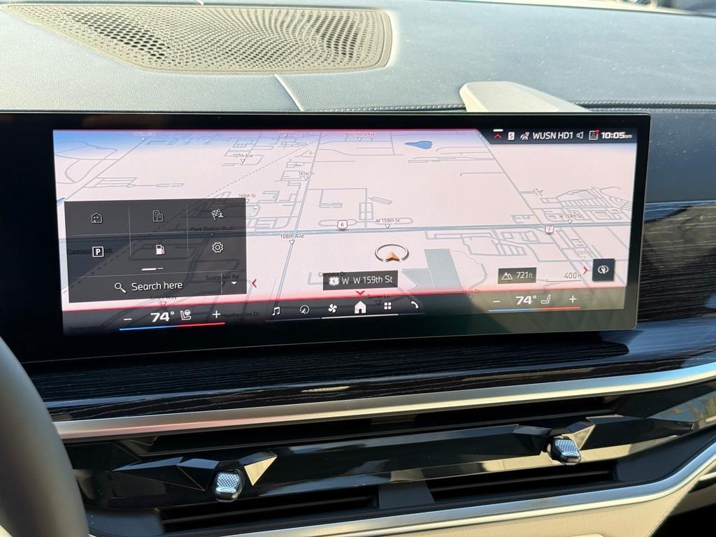new 2026 BMW X7 car, priced at $120,525