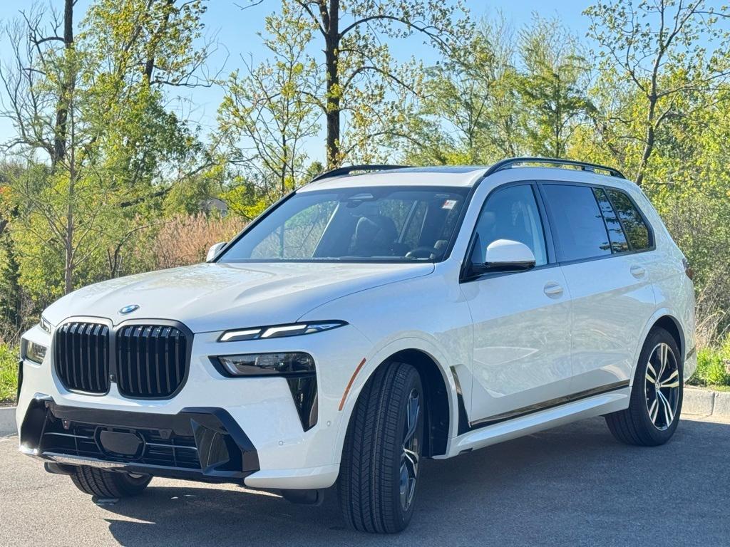 new 2026 BMW X7 car, priced at $93,675