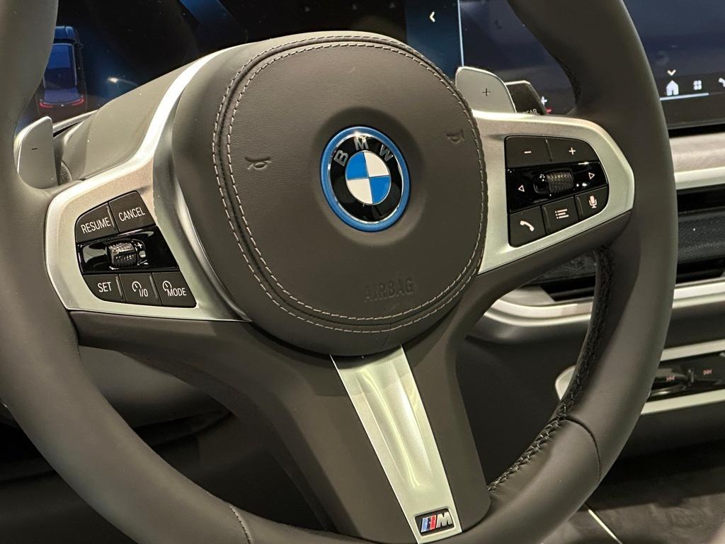 new 2025 BMW X5 PHEV car, priced at $80,130