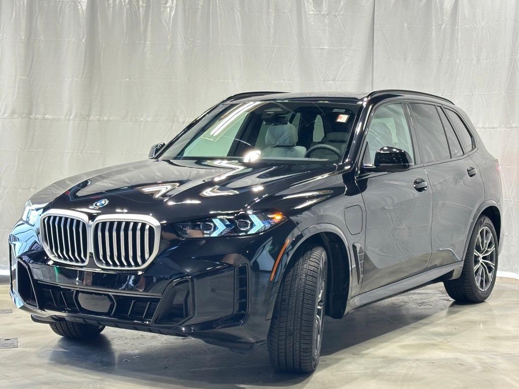 new 2025 BMW X5 PHEV car, priced at $80,130