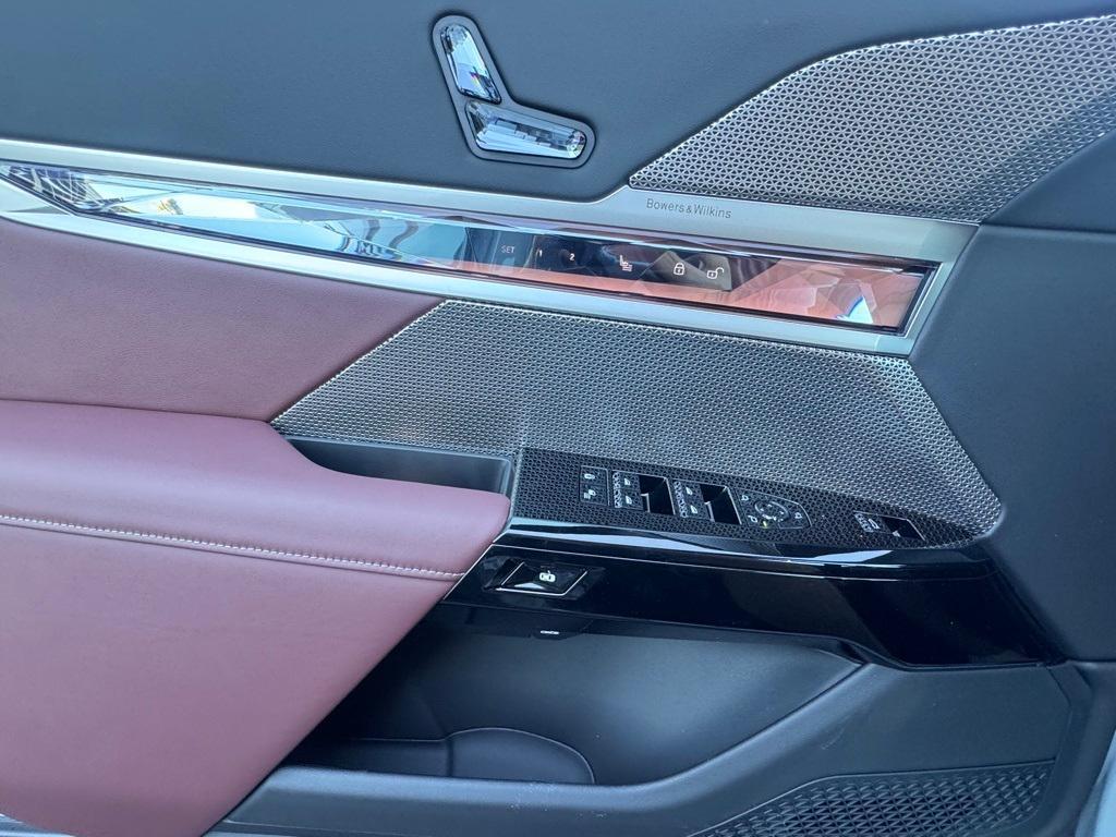 used 2025 BMW 760 car, priced at $119,367
