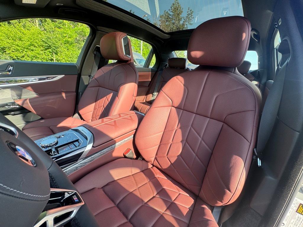 used 2025 BMW 760 car, priced at $119,367