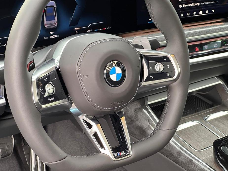 new 2024 BMW 760 car, priced at $125,690