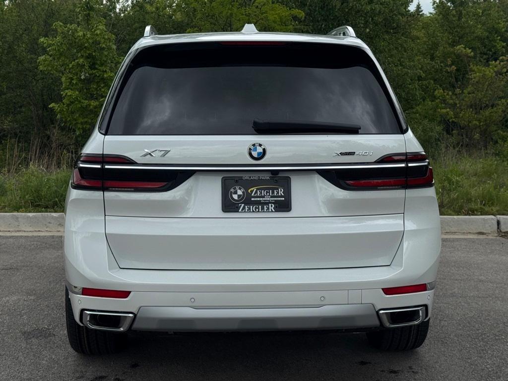 new 2026 BMW X7 car, priced at $90,185