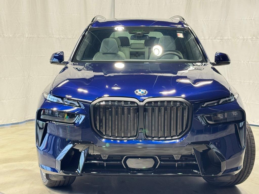 new 2026 BMW X7 car, priced at $101,865