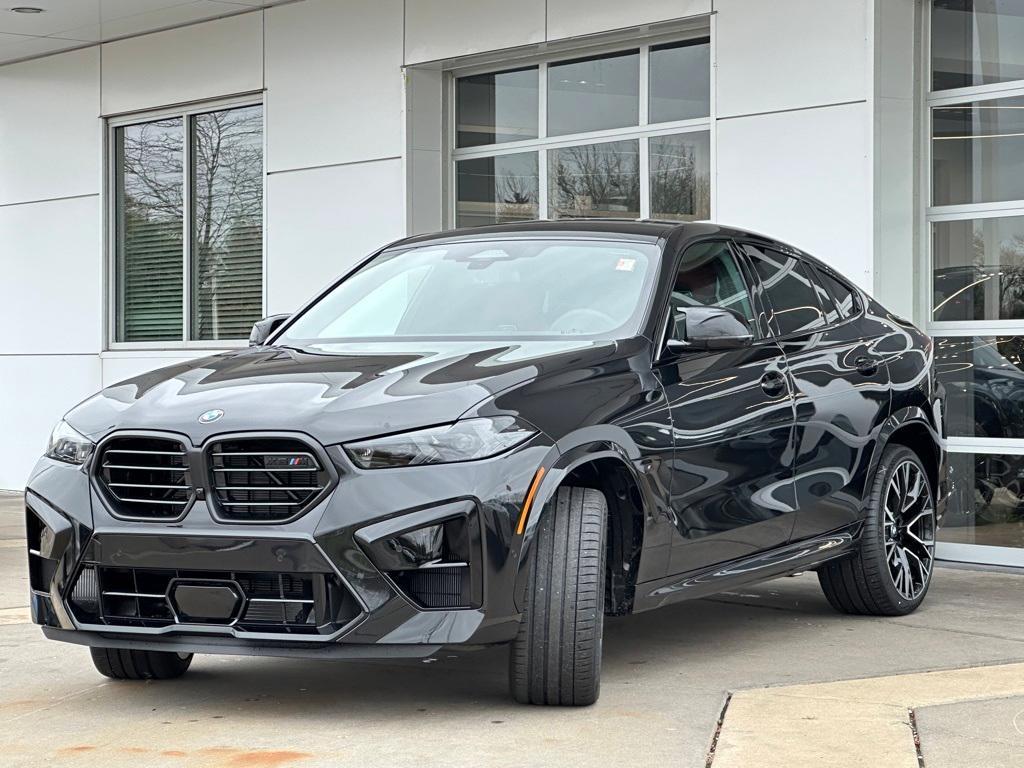 new 2025 BMW X6 M car, priced at $137,475