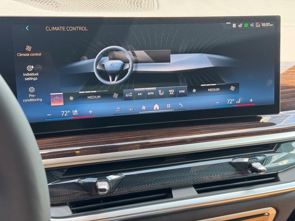 new 2026 BMW X7 car, priced at $98,275