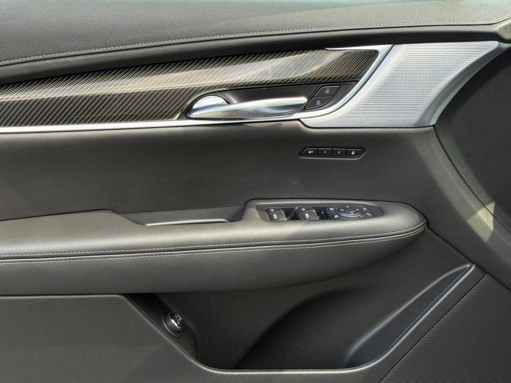 used 2020 Cadillac XT6 car, priced at $32,399