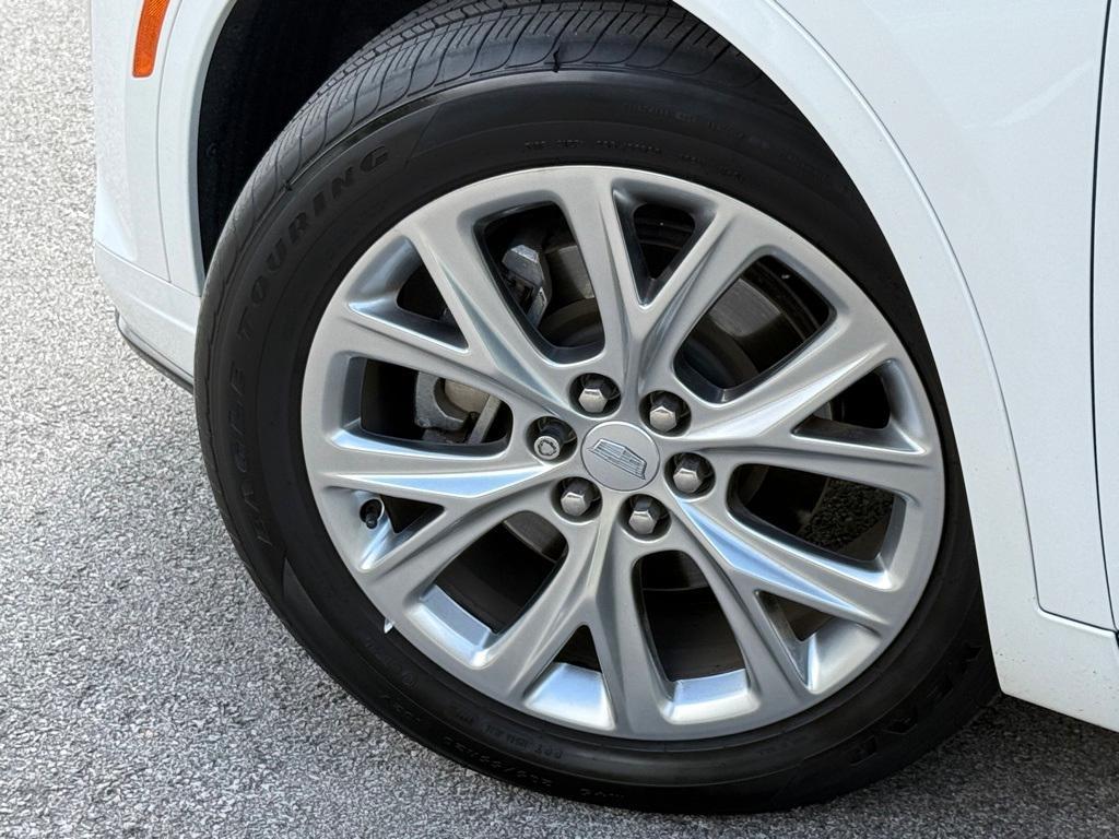 used 2020 Cadillac XT6 car, priced at $32,399