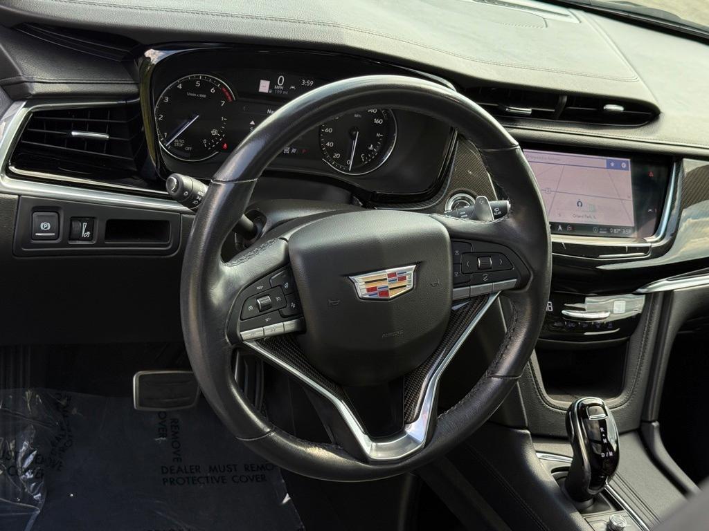 used 2020 Cadillac XT6 car, priced at $32,399