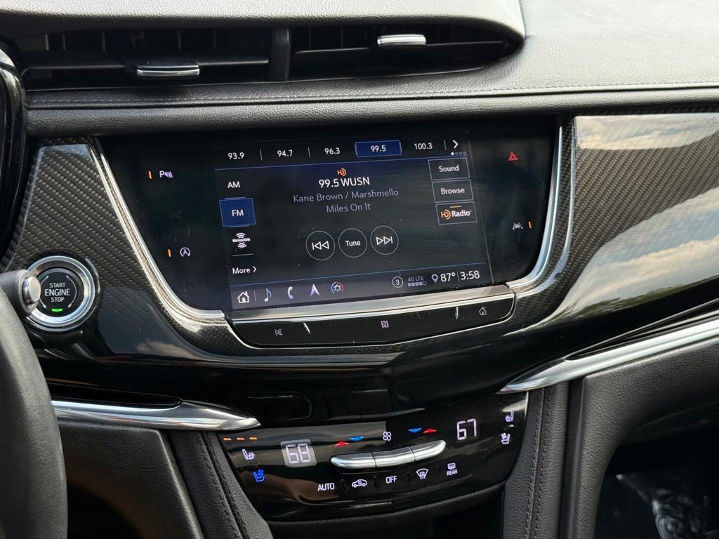 used 2020 Cadillac XT6 car, priced at $32,399
