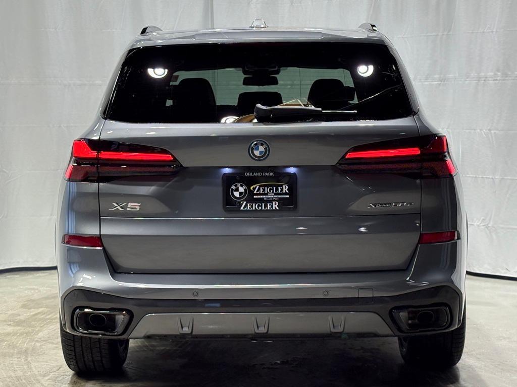 new 2025 BMW X5 PHEV car, priced at $84,040