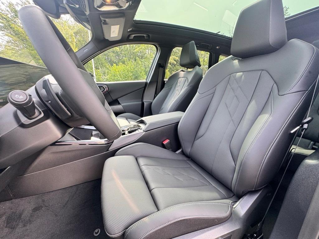 new 2025 BMW X3 car, priced at $54,285