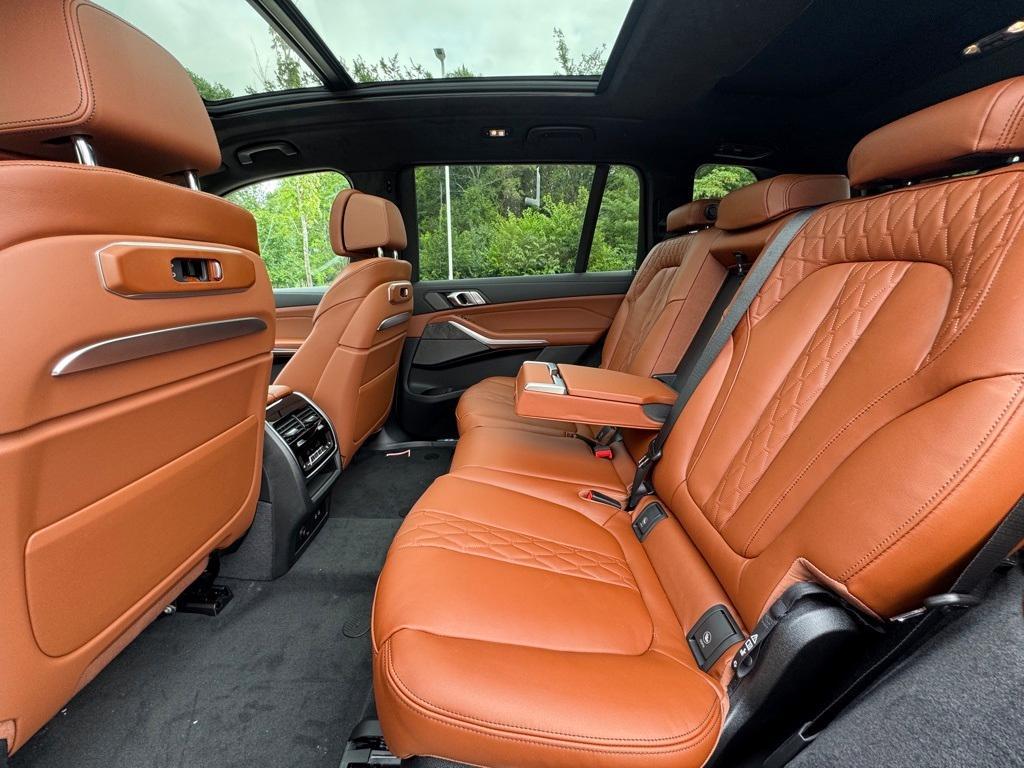 new 2026 BMW X7 car, priced at $120,610