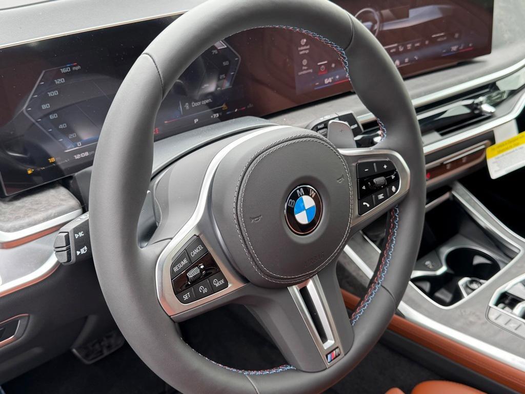 new 2026 BMW X7 car, priced at $120,610