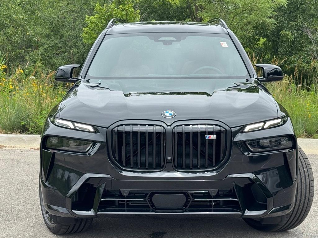 new 2026 BMW X7 car, priced at $120,610
