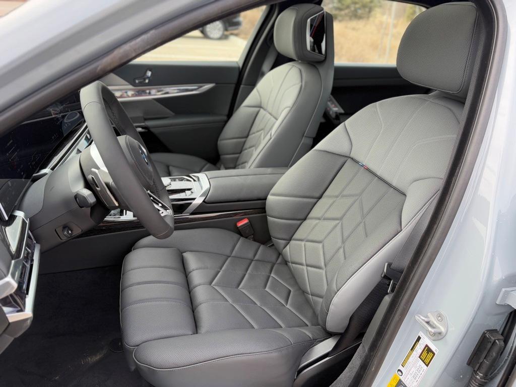 new 2025 BMW 750e car, priced at $112,255