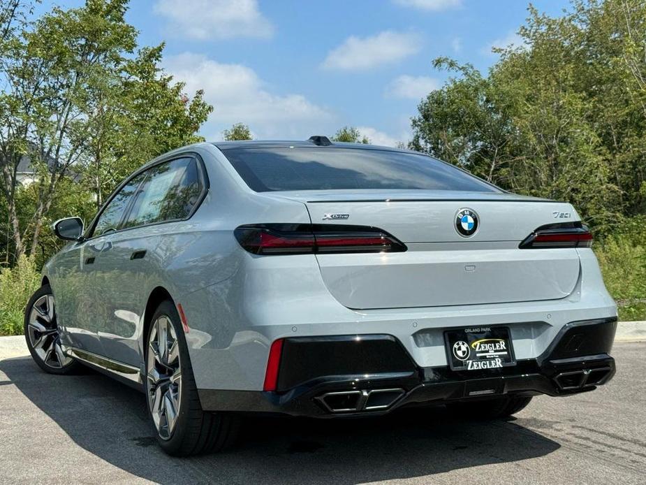 new 2024 BMW 760 car, priced at $128,415