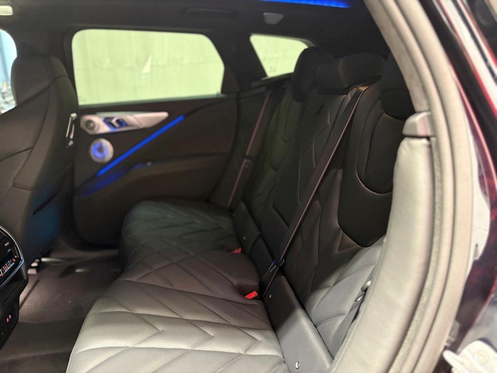 new 2025 BMW XM car, priced at $165,300