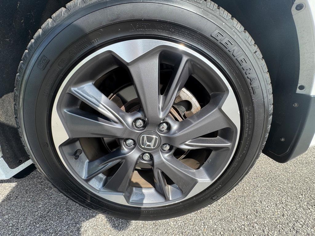 used 2022 Honda Odyssey car, priced at $36,699