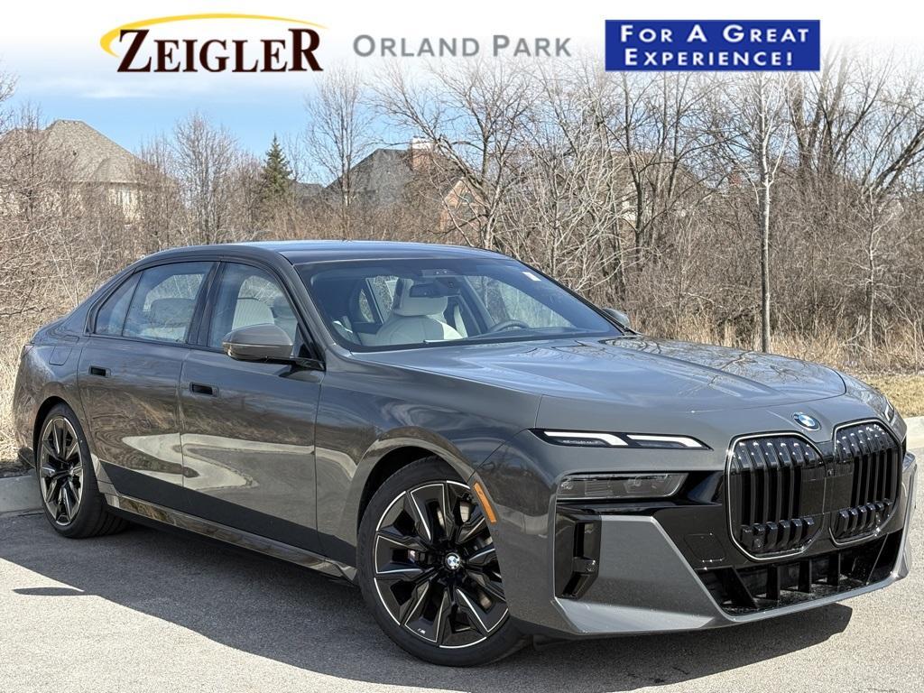 new 2025 BMW 760 car, priced at $132,485