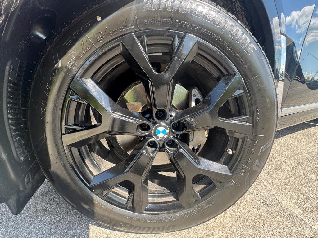 used 2021 BMW X7 car, priced at $40,099