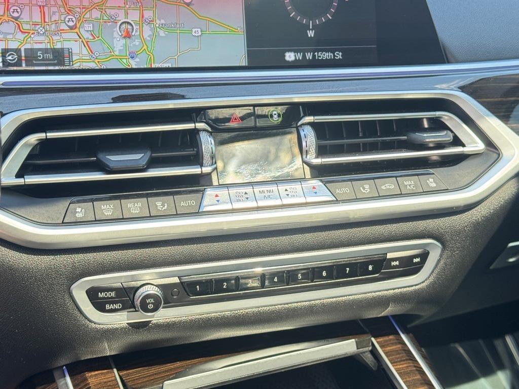 used 2021 BMW X7 car, priced at $40,099