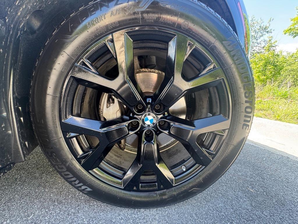 used 2021 BMW X7 car, priced at $40,099