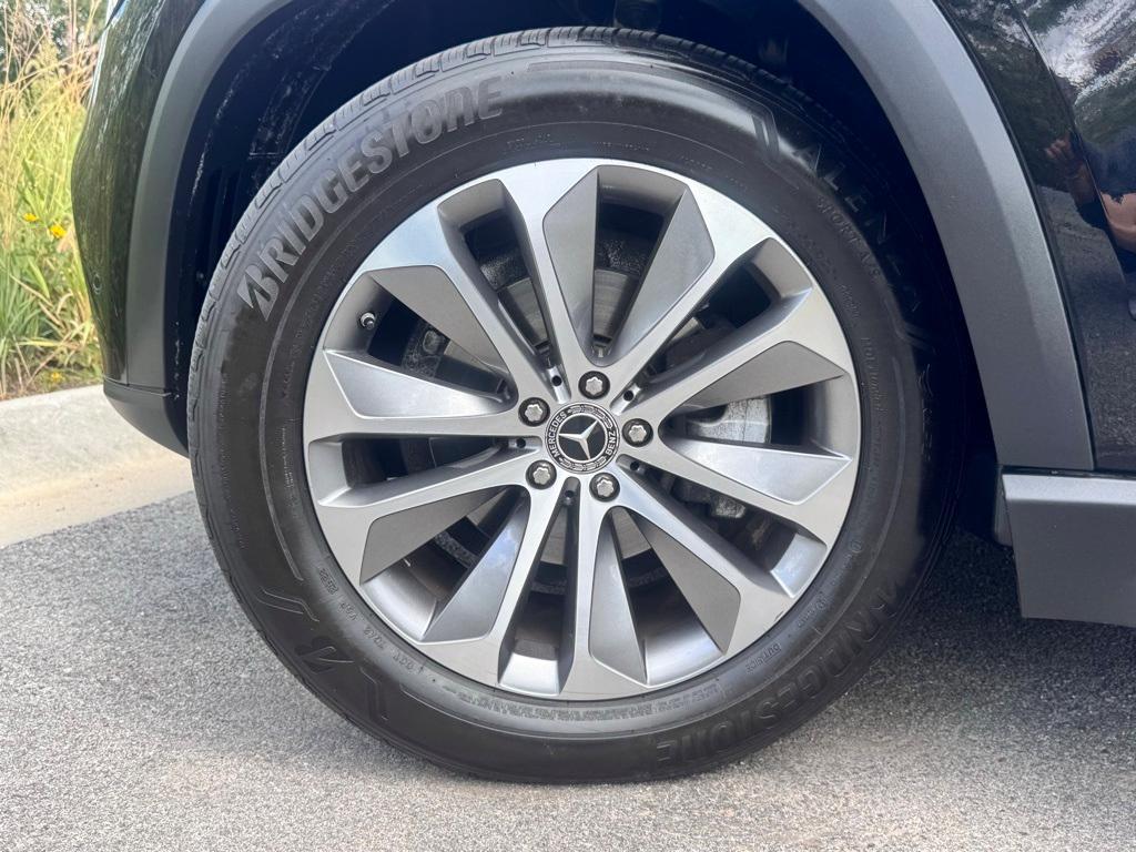 used 2020 Mercedes-Benz GLE 350 car, priced at $27,755