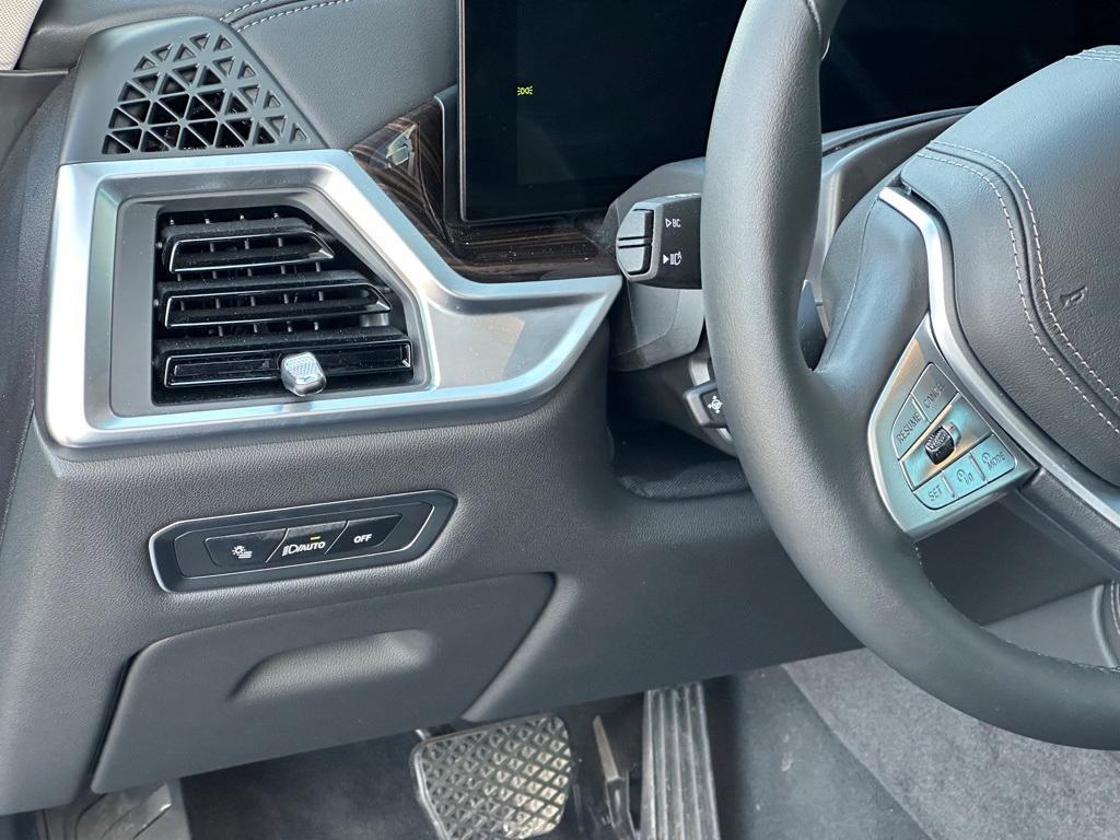 used 2025 BMW X7 car, priced at $78,950