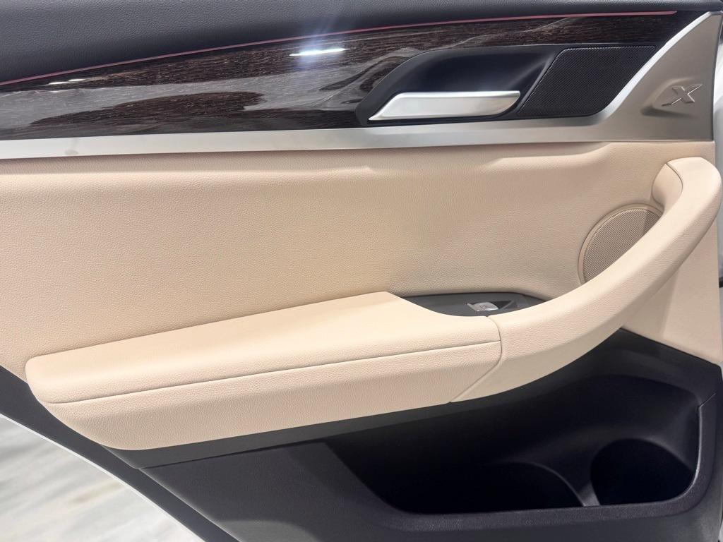 new 2025 BMW X4 car, priced at $58,540