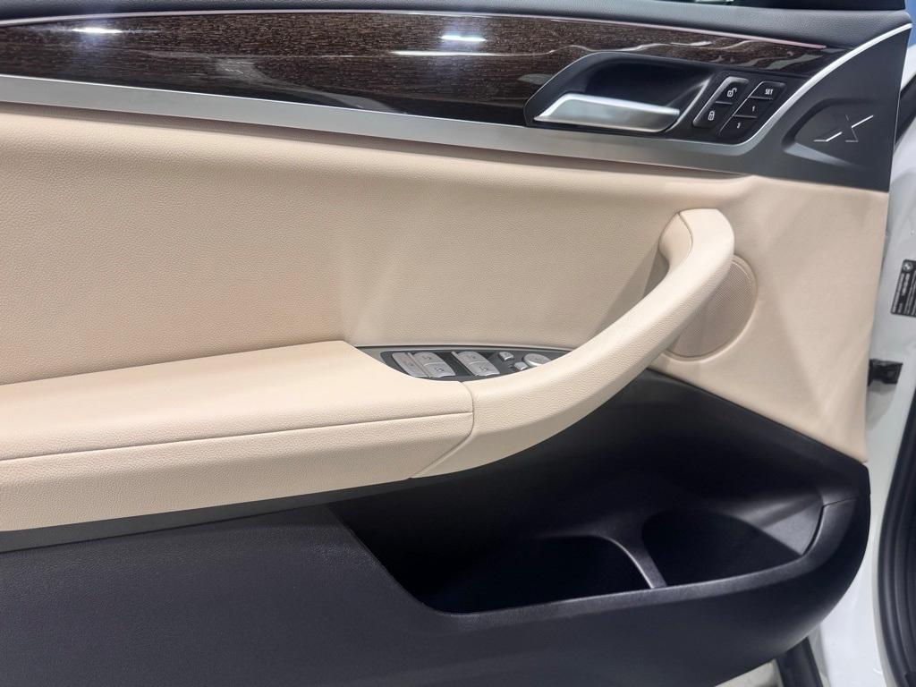 new 2025 BMW X4 car, priced at $58,540