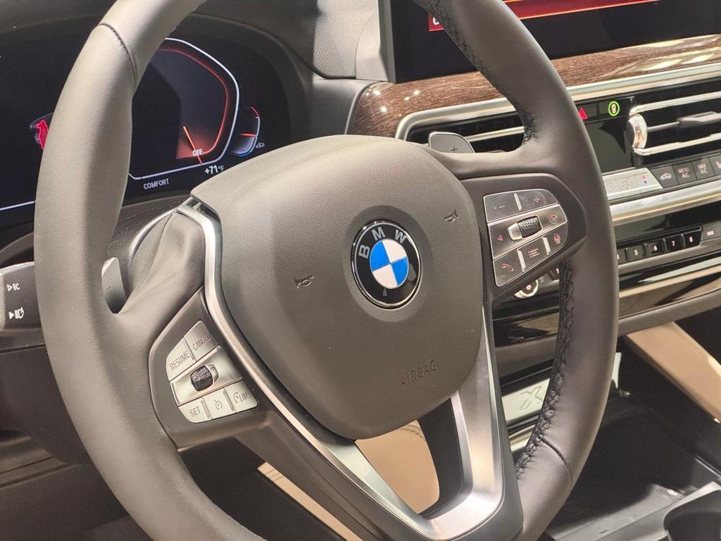 new 2025 BMW X4 car, priced at $58,540