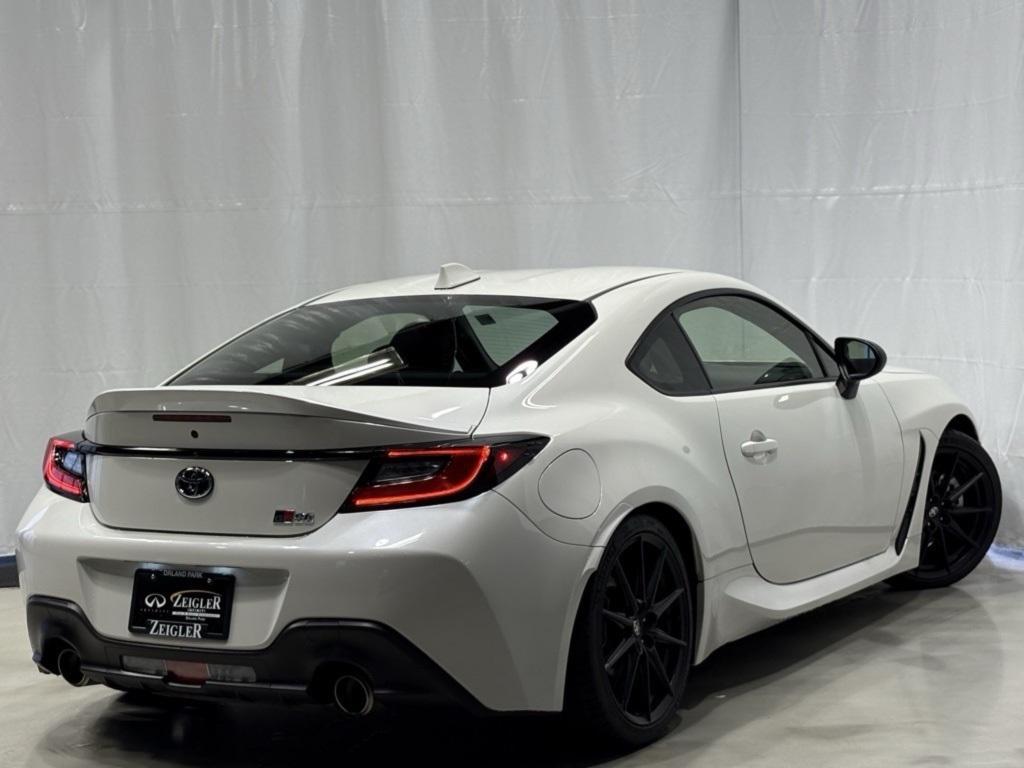 used 2023 Toyota GR86 car, priced at $31,405
