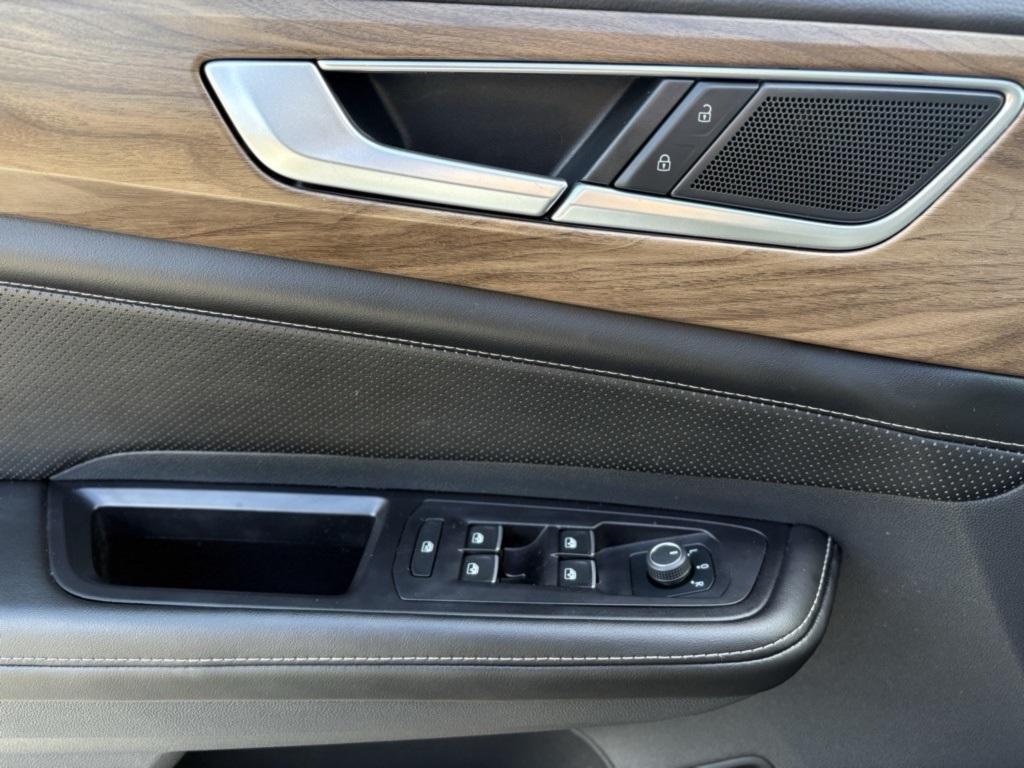 used 2024 Volkswagen Atlas car, priced at $31,147