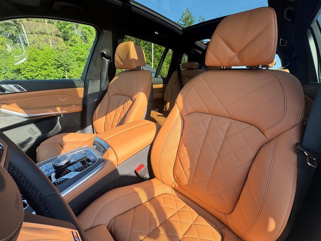 new 2026 BMW X7 car, priced at $98,005