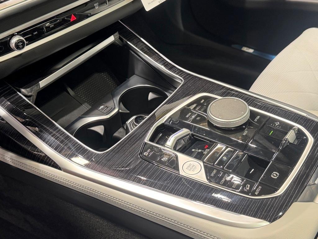 new 2026 BMW X7 car, priced at $92,785