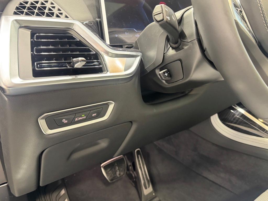 new 2026 BMW X7 car, priced at $92,785