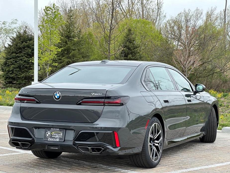 new 2024 BMW 760 car, priced at $127,175