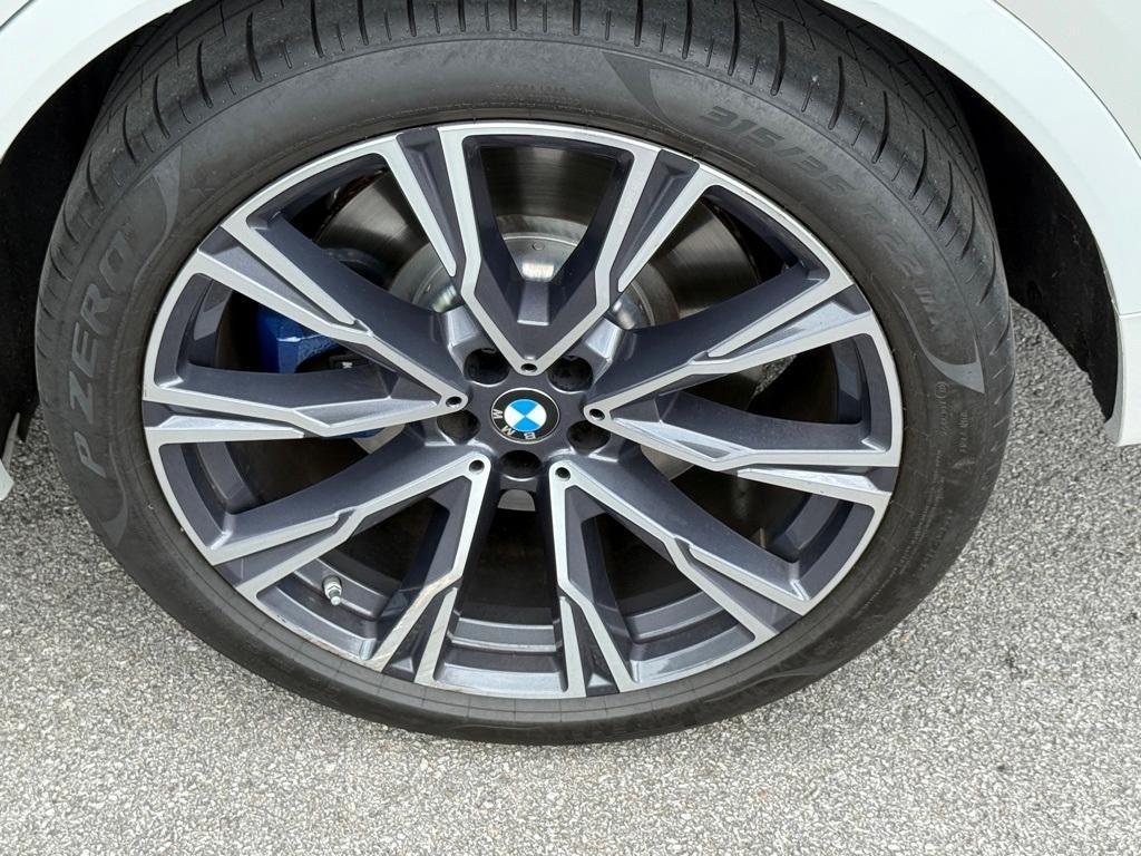 used 2022 BMW X7 car, priced at $63,599