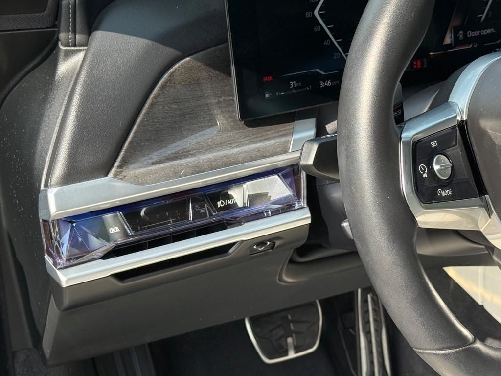 used 2025 BMW 760 car, priced at $96,000