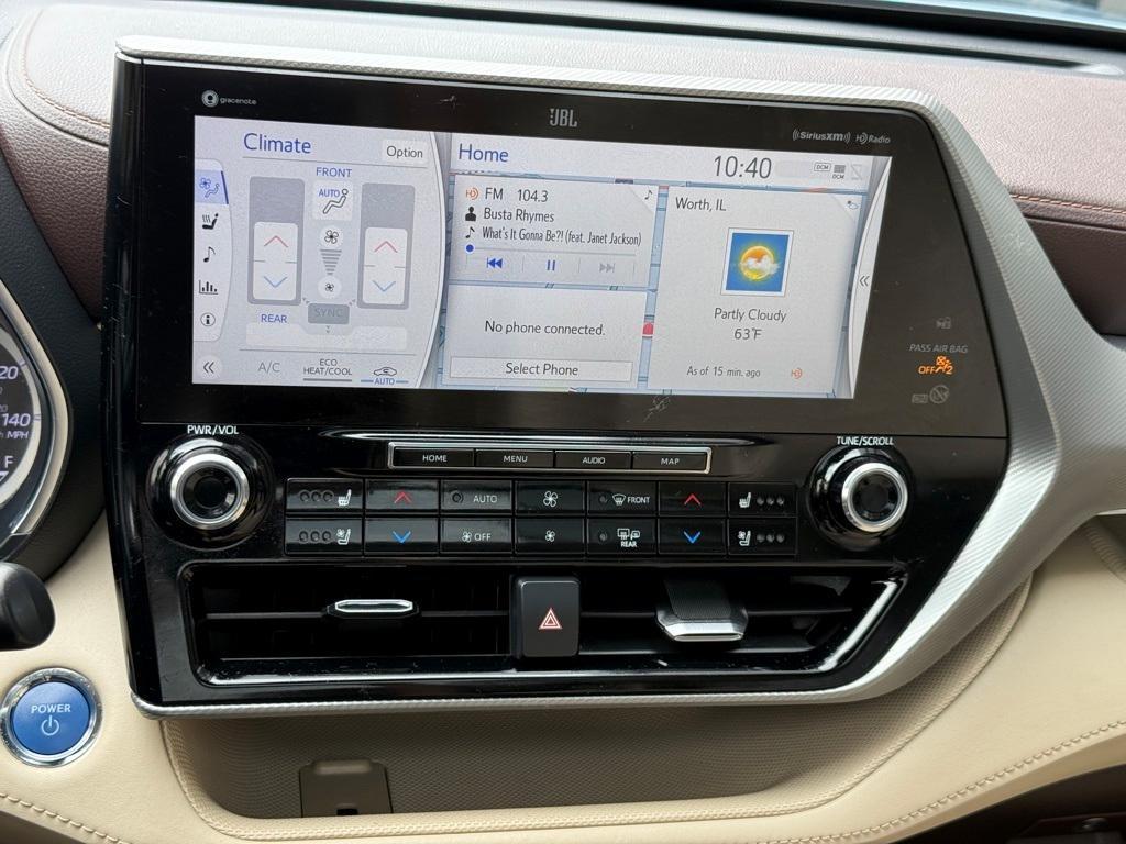 used 2022 Toyota Highlander Hybrid car, priced at $44,099