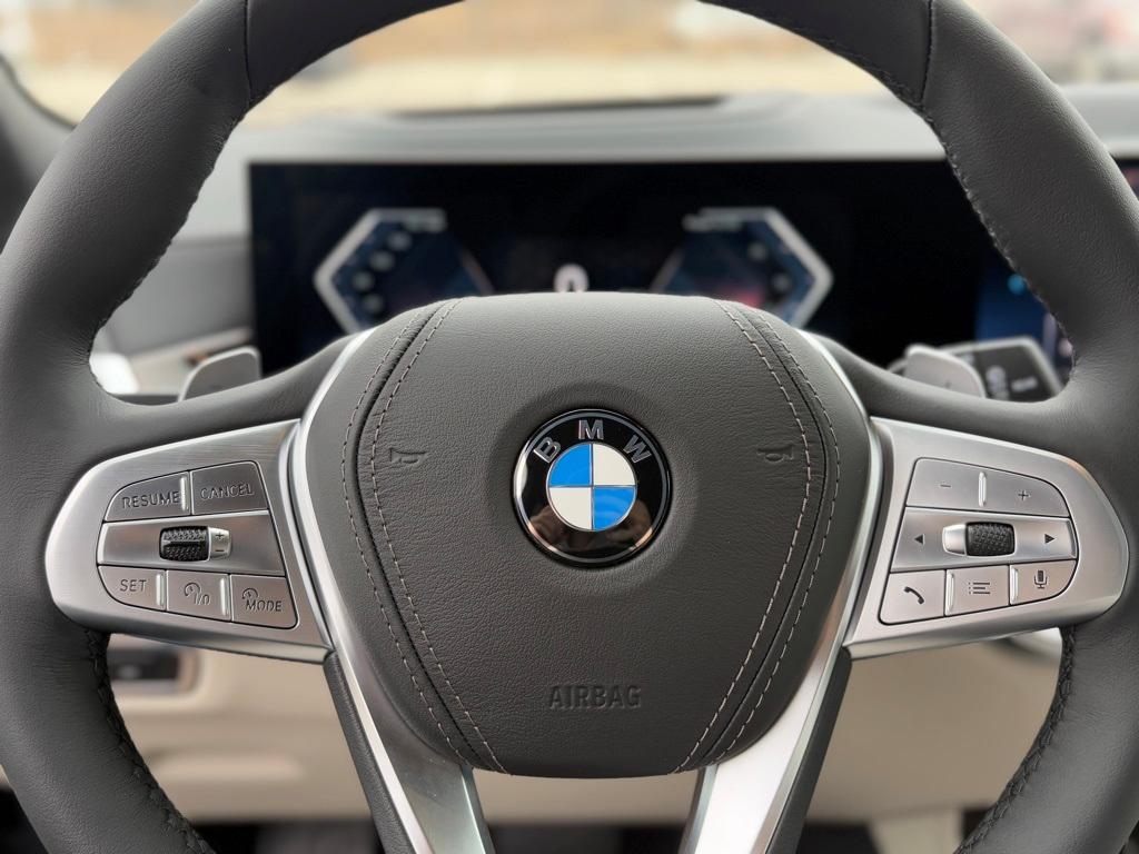 used 2025 BMW X7 car